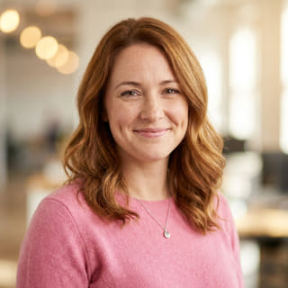 Emily Watson, Suretanive Customer Support Head